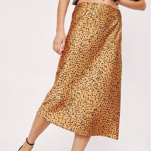 NEW! Nasty Gal Polka dots Midi Skirt Satin
